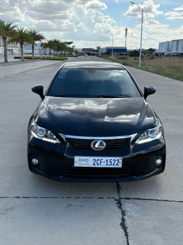 CT200h 013full F-sport ឡានថ្មី