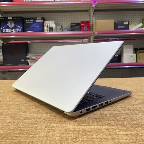 Dell 7472