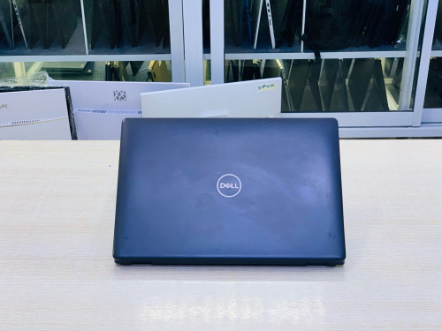 Dell Latitude 5400 Touch 14”FHD 1080 Keyboard light 💡