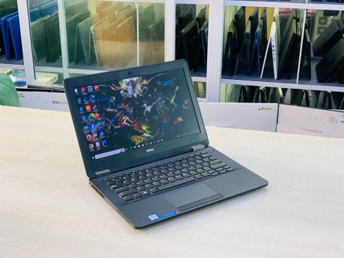 Dell Latitude 7270 12.5”Key Light