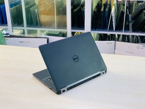 Dell Latitude 7270 12.5”Key Light