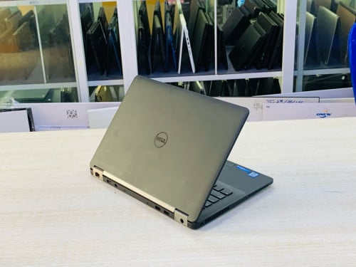 Dell Latitude 7270 12.5”Key Light