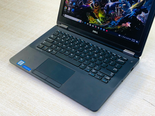 Dell Latitude 7270 12.5”Key Light