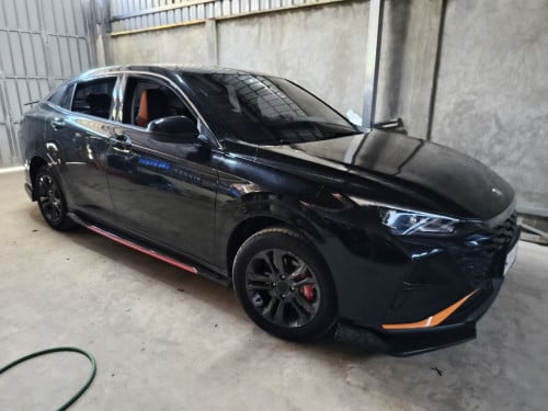 Dong Feng 2024  ម៉ាស៊ីនសាំងសុទ្ធ 1,5  ស៊ីតិចណាស់
