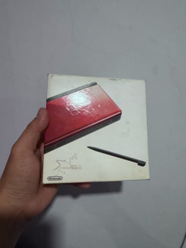 DS lite ថ្មីប្រអប់មានប្រអប់ឆ្នាំងសាក