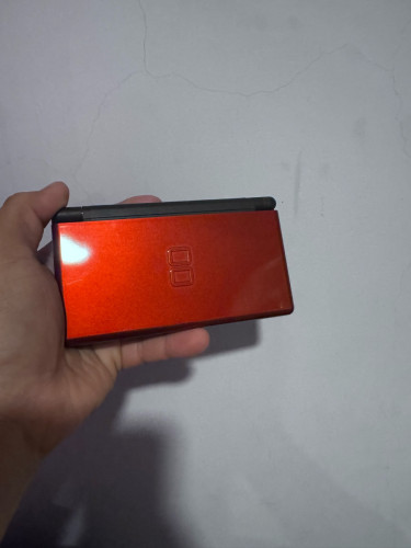 DS lite ថ្មីប្រអប់មានប្រអប់ឆ្នាំងសាក