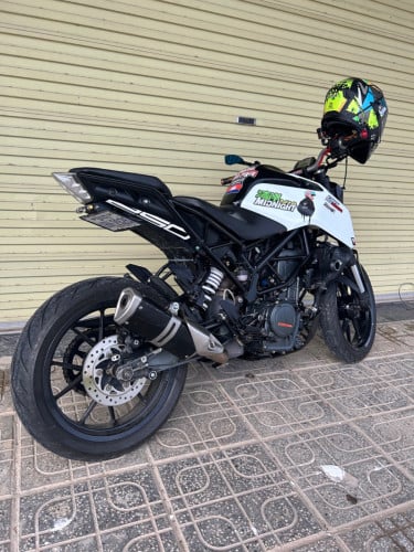 Duke 2017  980$