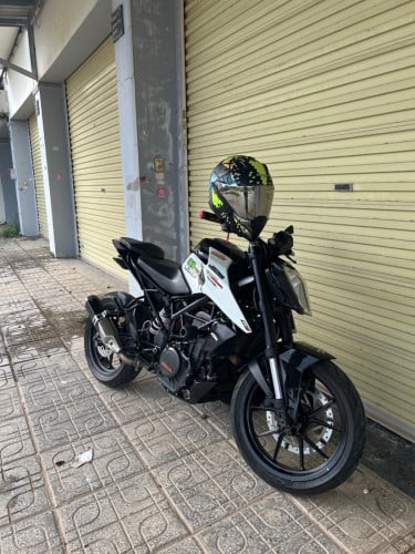 Duke 2017  980$