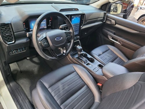 Ford Everest Sport 2023