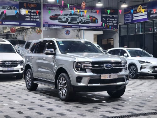 Ford Everest Titanium 2023