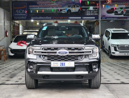 Ford Everest Titanium 2023