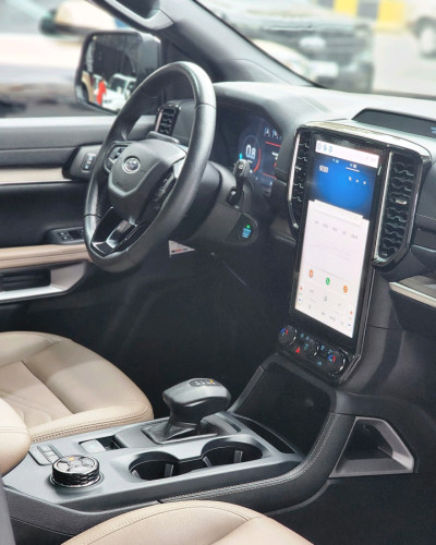 Ford Everest Titanium 2023