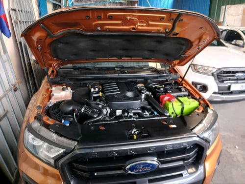 Ford ranger សេរី 2019 តម្លៃ $32,000(ចរចារ) ទឹកថ្នាំហ្ស៊ីន ធានាទិញចូលវិញ រឺប្តូរសេរី គិតតាមហាងឆេង