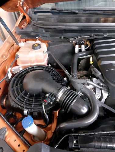 Ford ranger សេរី 2019 តម្លៃ $32,000(ចរចារ) ទឹកថ្នាំហ្ស៊ីន ធានាទិញចូលវិញ រឺប្តូរសេរី គិតតាមហាងឆេង