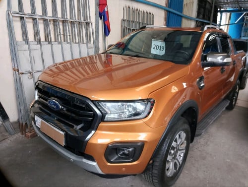 Ford ranger សេរី 2019 តម្លៃ $32,000(ចរចារ) ទឹកថ្នាំហ្ស៊ីន ធានាទិញចូលវិញ រឺប្តូរសេរី គិតតាមហាងឆេង