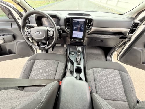Ford XLT 2023 ស៊ីន១ជំុ