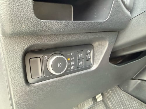 Ford XLT 2023 ស៊ីន១ជំុ