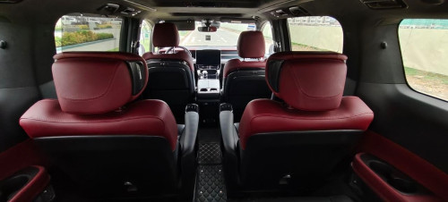 GAC M8 ឆ្នាំ2024 ឡានទើបប្រើបាន20000Km ឡានធានាជូនបងអត់បុកអត់ប៉ះធានាប្រអប់លេខធានាម៉ាស៊ីនធានា