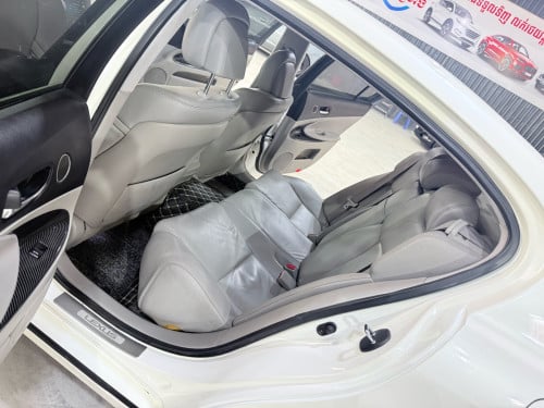 GS300 06 ប៉ុង1 ក្នុង ប្រផេះ