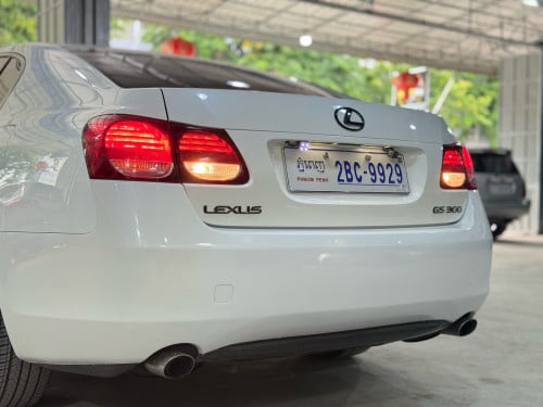 GS300 06 ប៉ុង1 ក្នុង ប្រផេះ