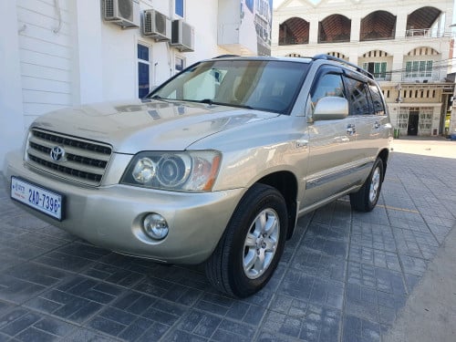 Highlander V6 2002 ប៉ុង2 ប្រភេទឡានស្អាត