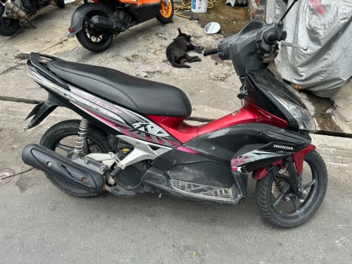 Honda air bl ade 110cc year 2008 មានពន្ធ