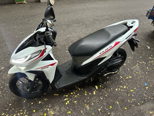 Honda click 125cc year 2019 មានពន្ធ