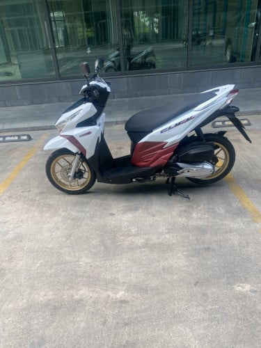Honda click 2017