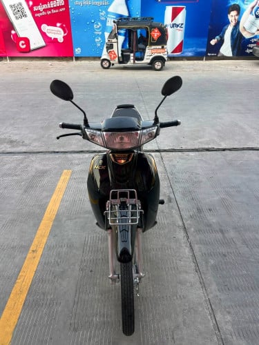 Honda Dream 022 ម៉ូតូនៅស្អាតម៉ាស៊ីនតាន់មានពន្ធត្រឹមត្រូវ