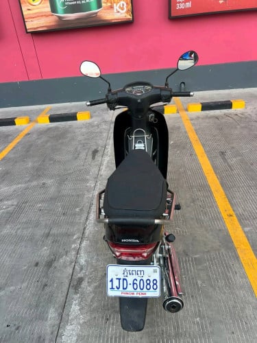 Honda Dream 022 ម៉ូតូនៅស្អាតម៉ាស៊ីនតាន់មានពន្ធត្រឹមត្រូវ