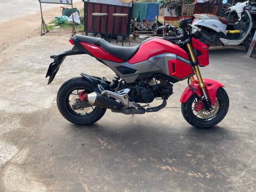 Honda MSX មានពន្ធ លេខ( បន្ទាយមានជ័យ )