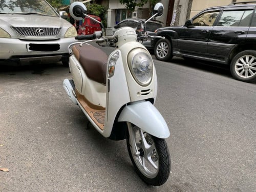 Honda scoopy 2013