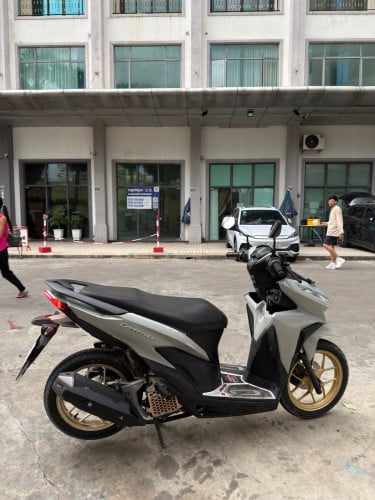 Honda vario 125cc year 2022 មានពន្ធ
