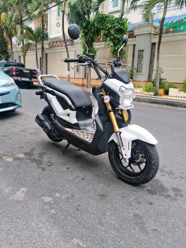 Honda zoomer x 2016