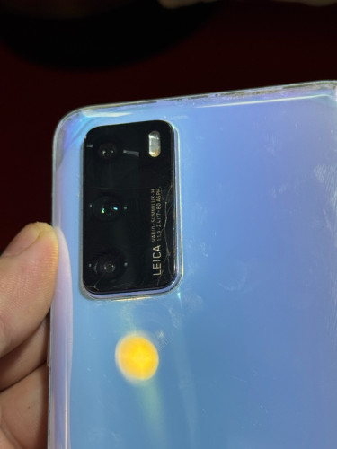 HUAWEI P40