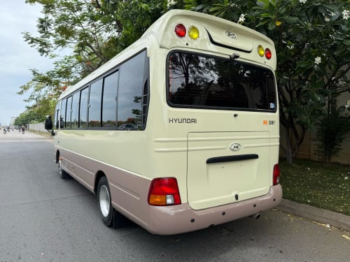 Hyundai County bus 25 seats