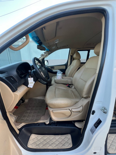 Hyundai H1 2018
