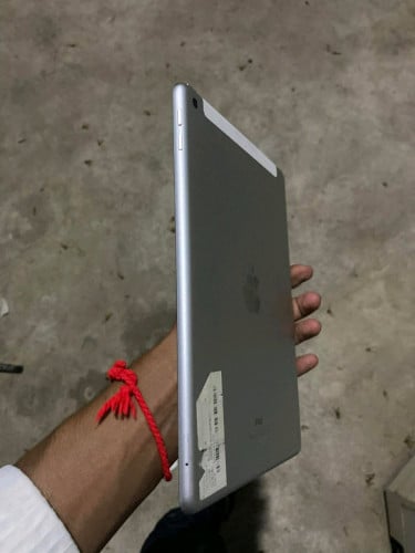 IPAD Gen6 TH Sim.Wifi
