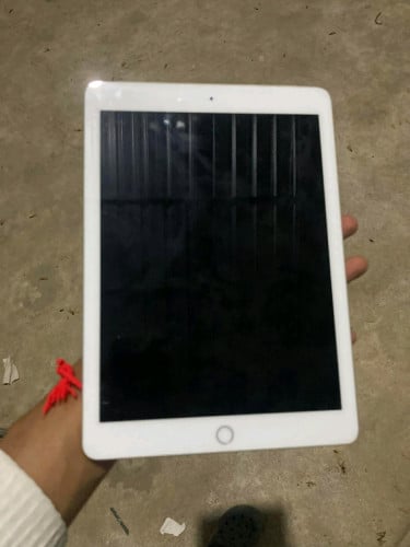 IPAD Gen6 TH Sim.Wifi