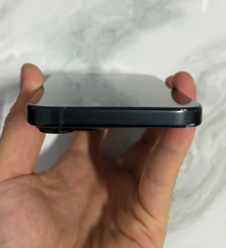 iPhone 15 256g