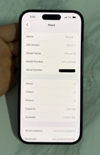 iPhone 15 256g