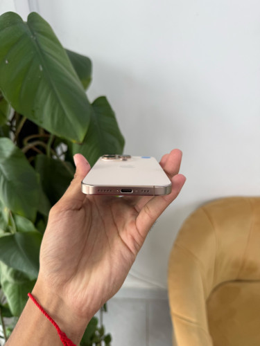 iPhone 16 pro 128G LL/A 680$