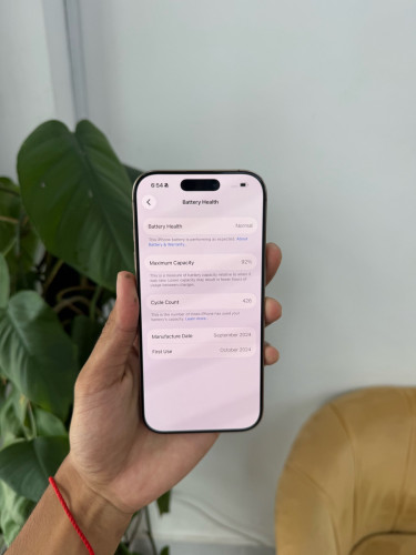 iPhone 16 pro 128G LL/A 680$