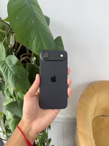 iPhone Air 256G LL/A មួយទឹកស្រុកក្រៅស្អាត 99%