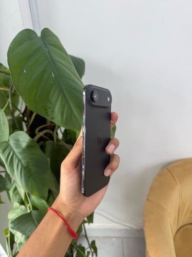 iPhone Air 256G LL/A មួយទឹកស្រុកក្រៅស្អាត 99%