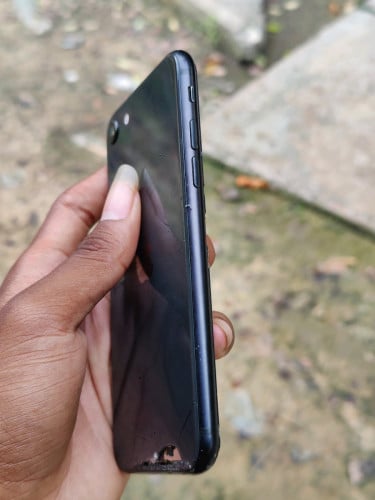 iPhone SE2 (2020) 35$