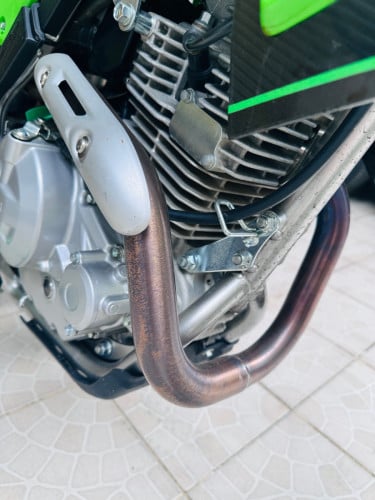 Kawasaki KLX230R ឡើង 300R 2025 កាលទិញថ្មីកេស