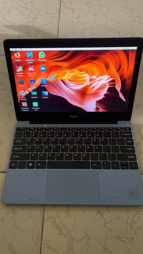 Kompi laptop