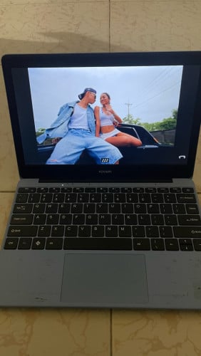 Kompi laptop