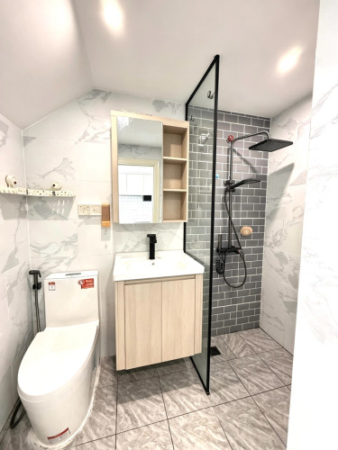 L Tower 1 Bedroom Resale